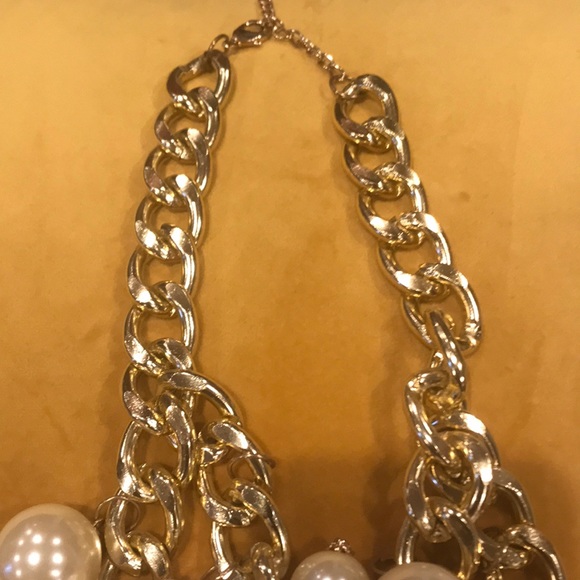 Pearl like necklace - Picture 2 of 3